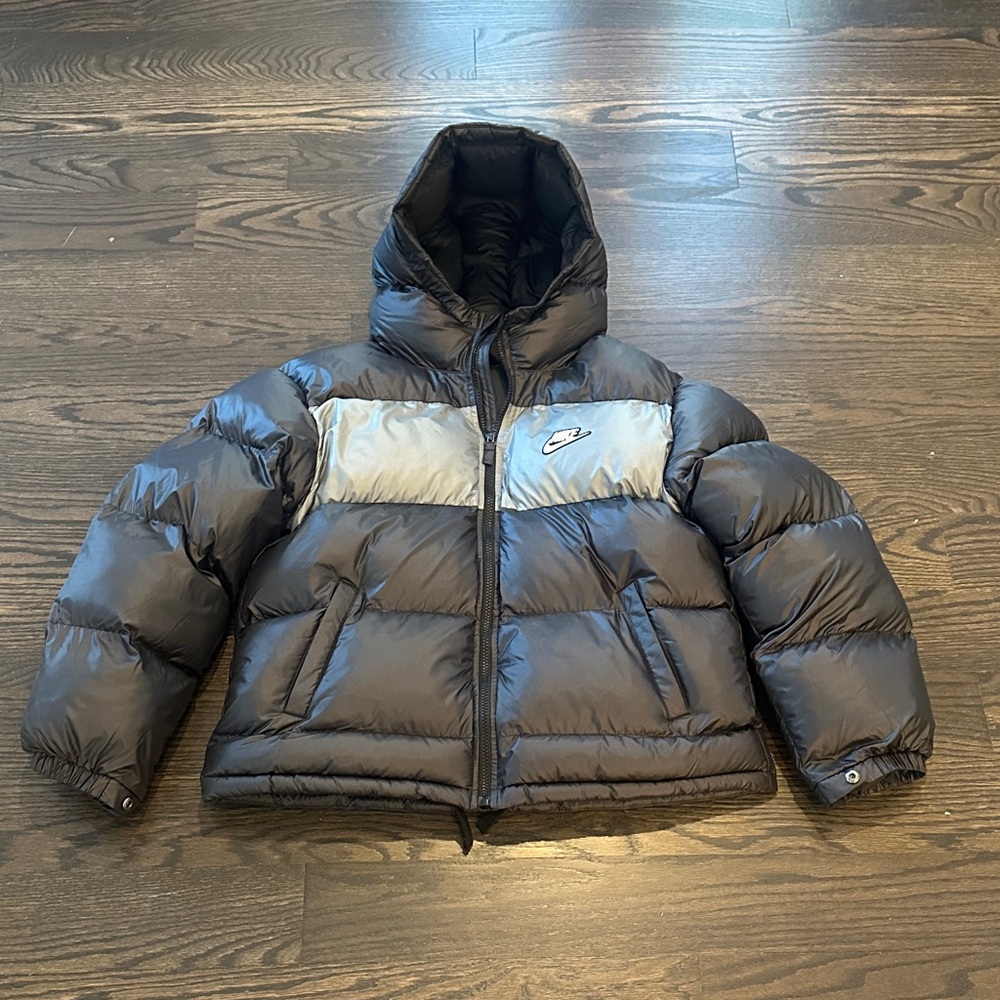 Nike Boys Black Puffer Jacket YXL